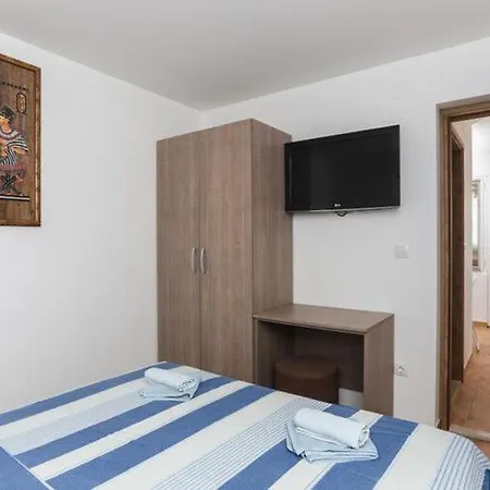 Stipo - One Bedroom With Terrace And Sea View A4 Apartman